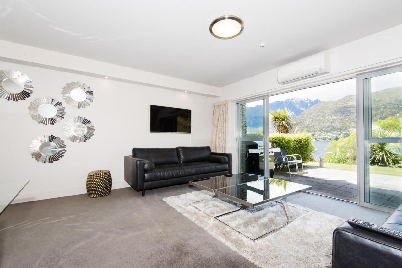 Lakeside Luxury With Spa Queenstown Exterior foto
